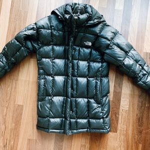 North face down winter jacket black